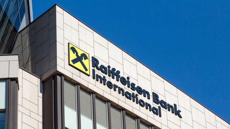   Raiffeisen Bank    -     